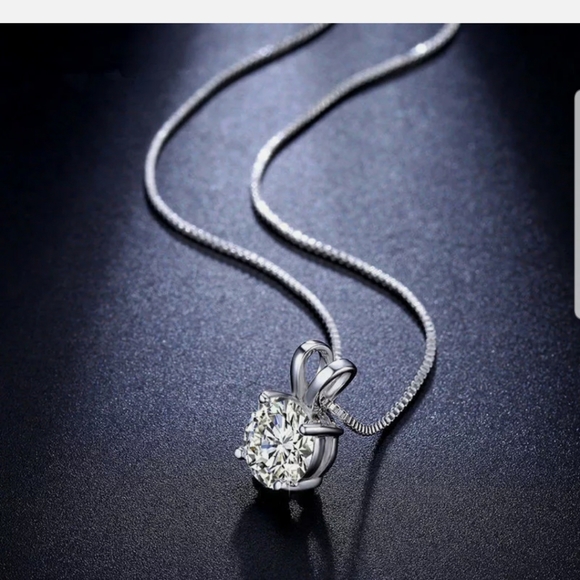 New Silver RHINESTONE round white crystal necklace - Picture 9 of 9